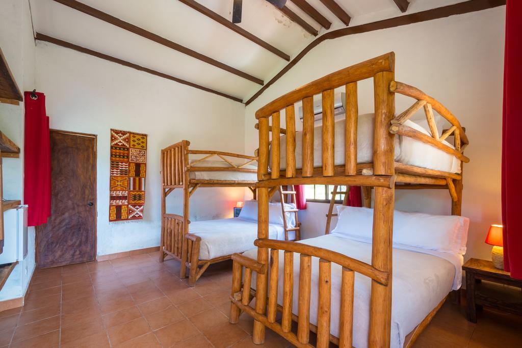 Istmo Beach And Jungle Bungalows San Carlos Exterior photo